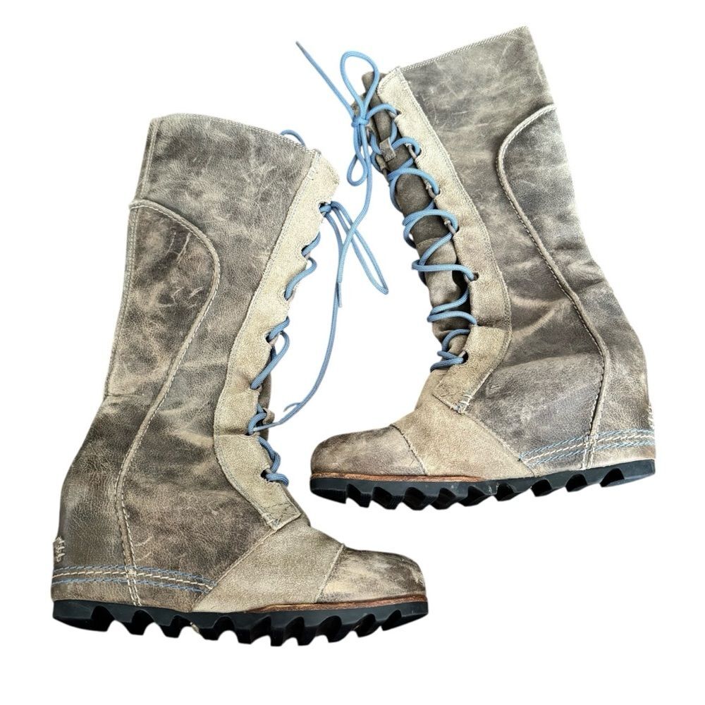 Sorel Cate Greige Lace-Up Knee High Wedge Boots - Picture 3 of 8